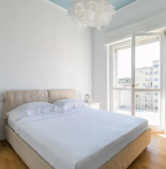 Sant'Ambrogio Elegance Apartment Milan